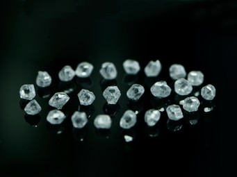 0.9-1.0CT ROUGH DIAMOND 5.0-5.5MM D-F VVS-SI Lab SYNTHETIC DIAMOND CVD HPHT A1 0.9-1.0CT ROUGH DIAMOND 5.0-5.5MM D-F VVS-SI Lab SYNTHETIC DIAMOND CVD HPHT A1